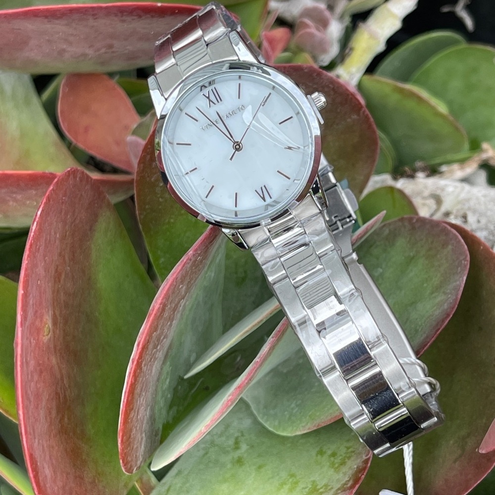 VINCE CAMUTO WATCH AYLA - Picture 2 of 12